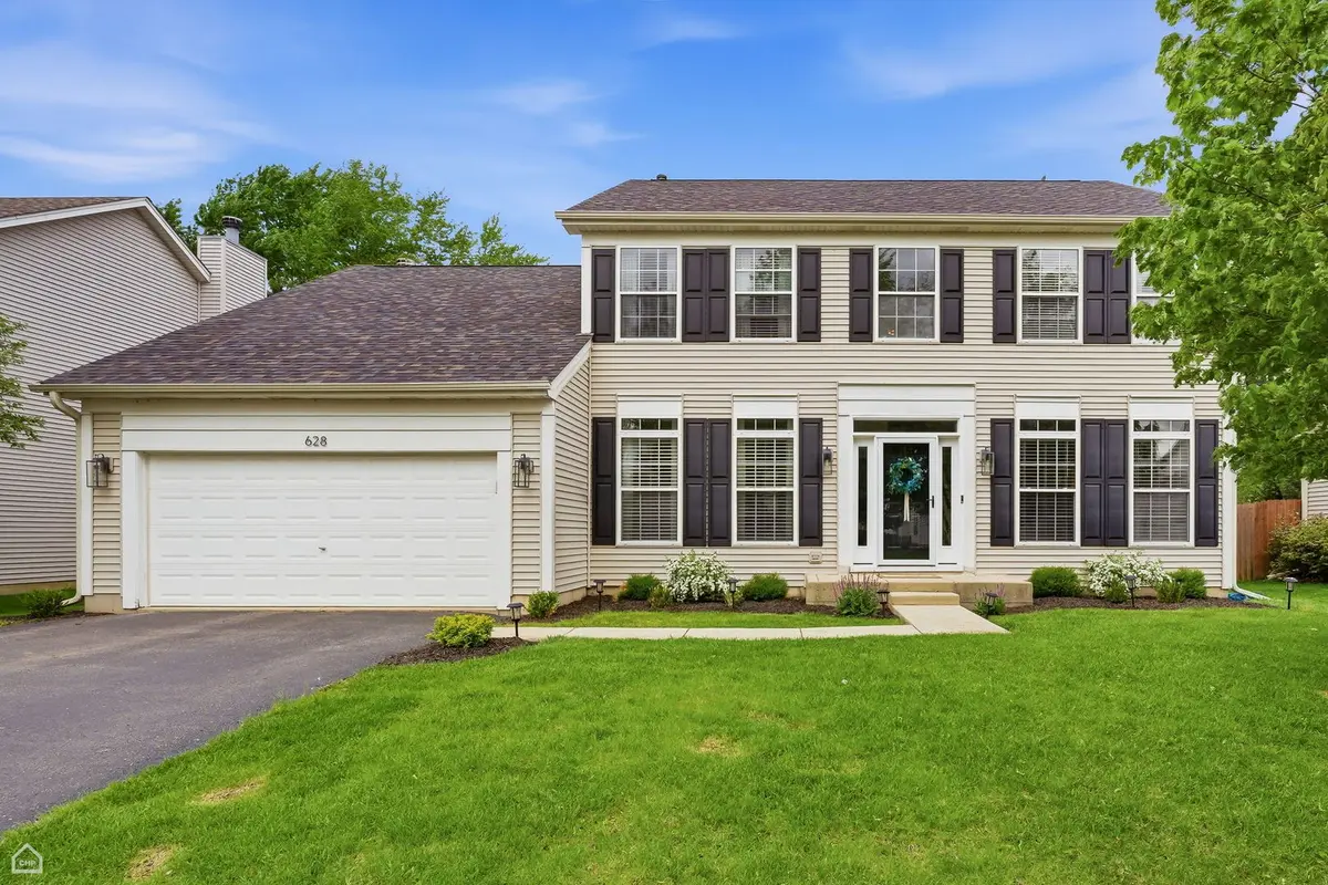628 Manhattan CIR, Oswego, IL 60543