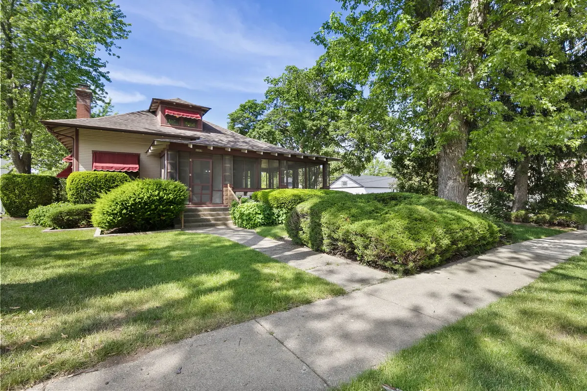 288 Park AVE, Grayslake, IL 60030