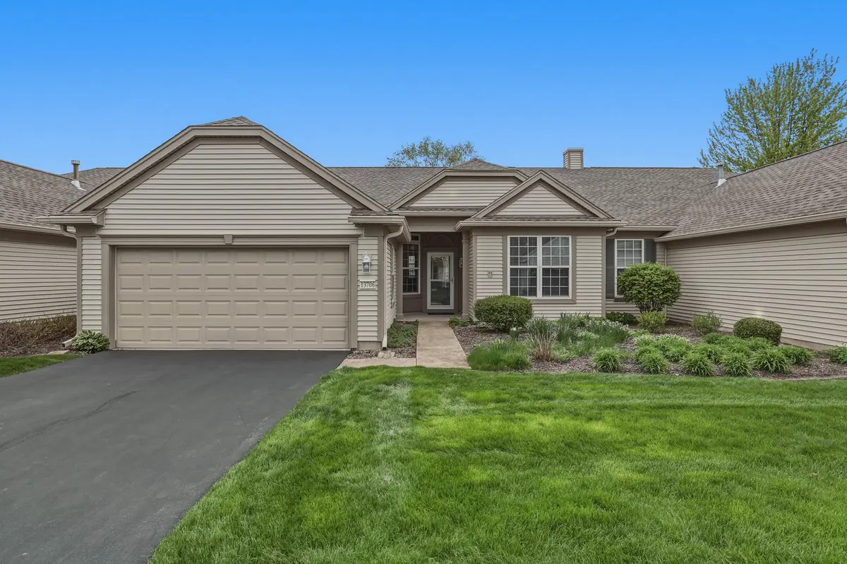 13706 Briargate DR, Huntley, IL 60142