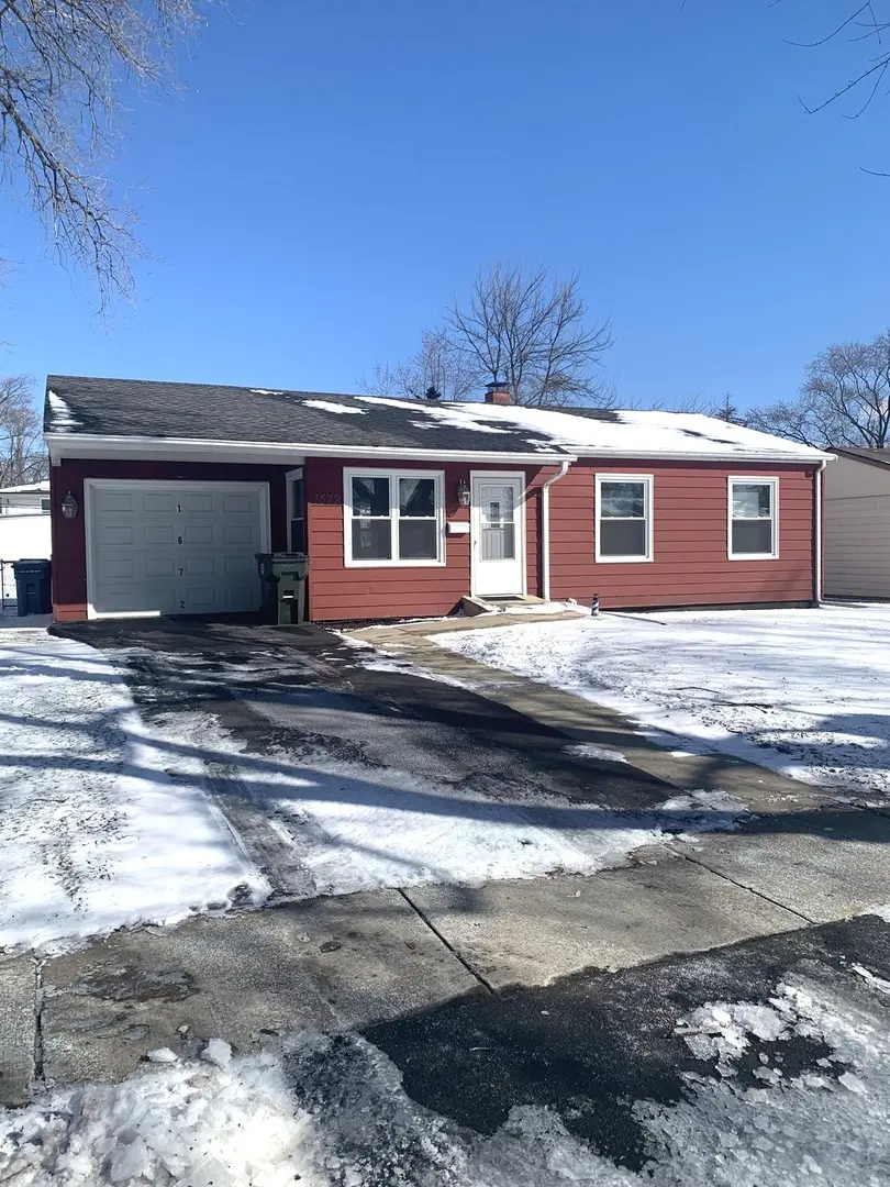 1672 Evergreen AVE, Hanover Park, IL 60133