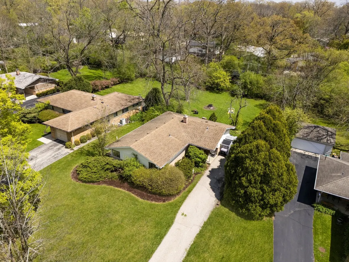 3175 University AVE, Highland Park, IL 60035
