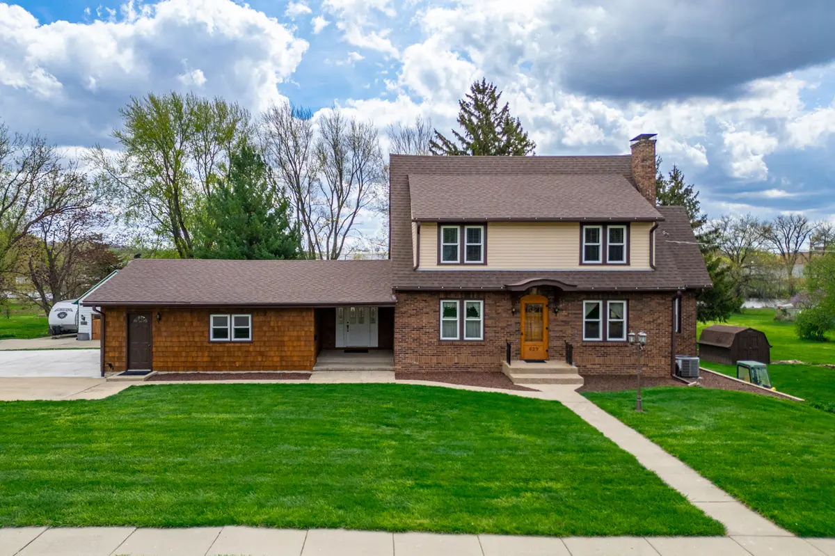 629 E Lincoln AVE, Belvidere, IL 61008