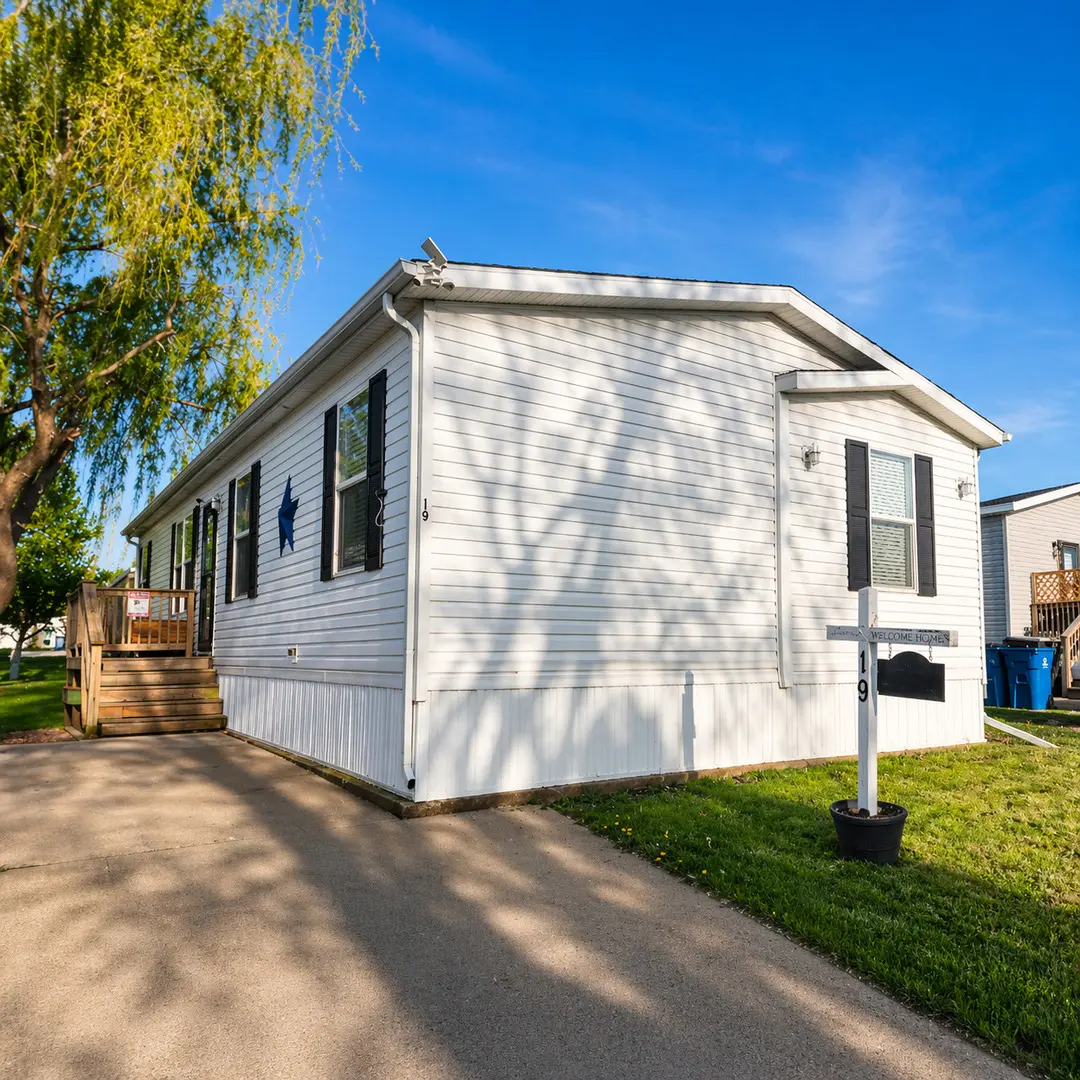 19 SAINT FRANCIS DR, Bourbonnais, IL 60914