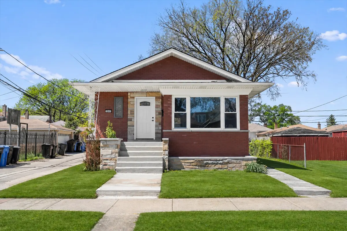 8244 S Wood ST, Chicago, IL 60620