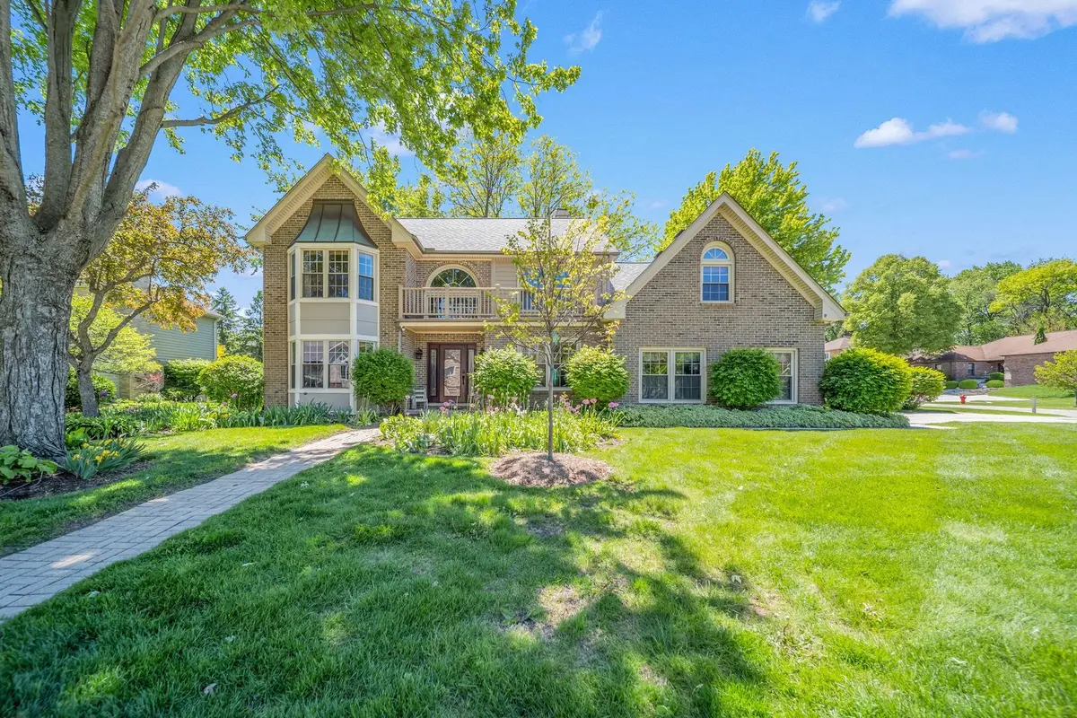 323 Ford LN, Bartlett, IL 60103