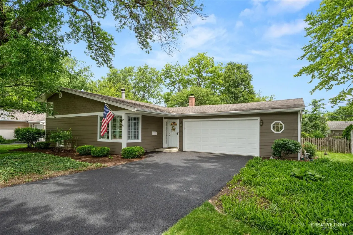 1128 Modaff RD, Naperville, IL 60540