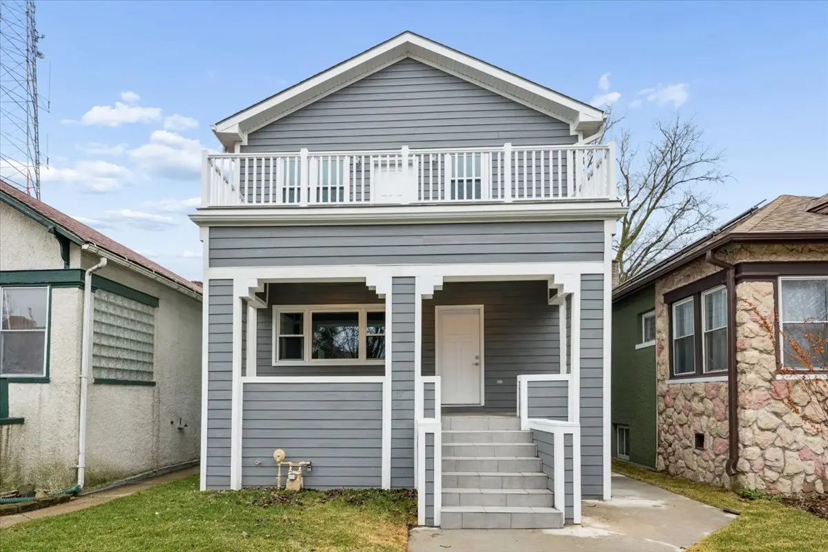 1721 W Arthur AVE, Chicago, IL 60626