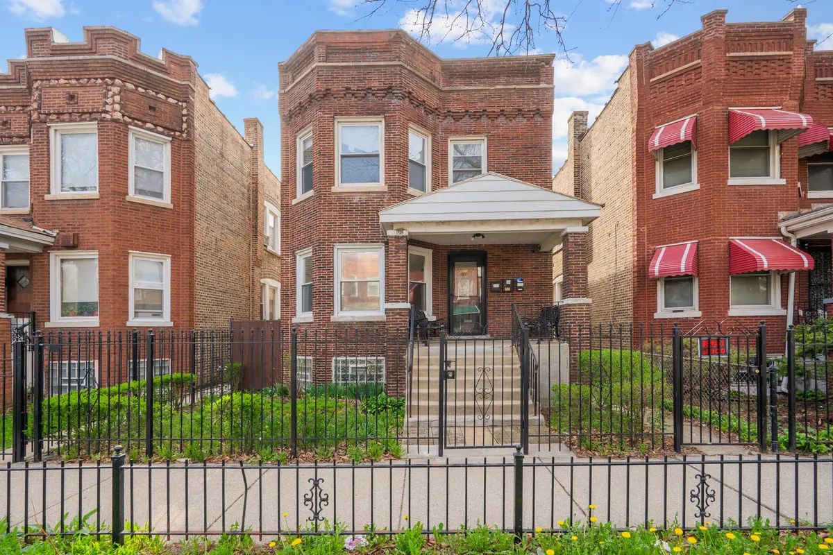 608 N Monticello AVE, Chicago, IL 60624