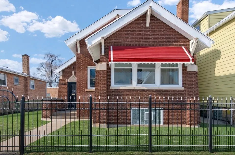 11440 S Indiana AVE, Chicago, IL 60628