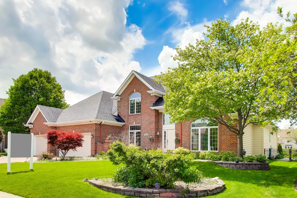 2615 Saddlebrook DR, Naperville, IL 60564