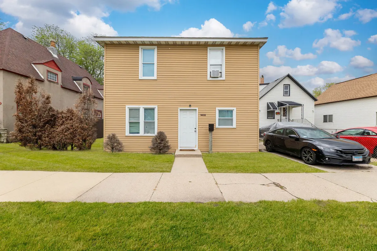 14010 S Green Bay AVE, Burnham, IL 60633