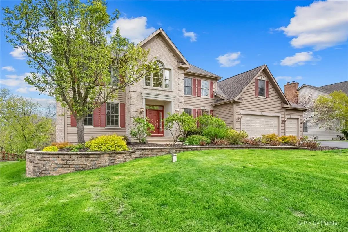 8120 Gage LN, Cary, IL 60013