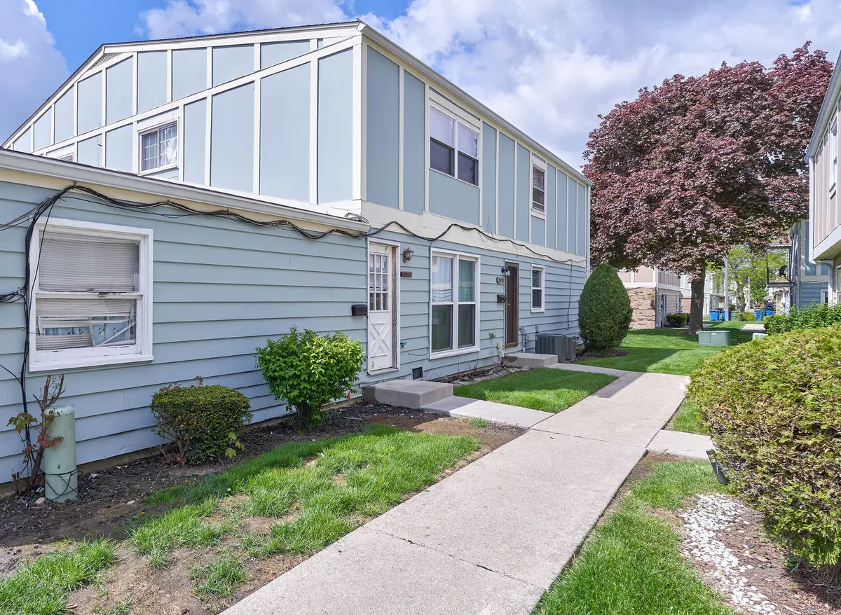 20112 OAK LANE ST #1, Lynwood, IL 60411