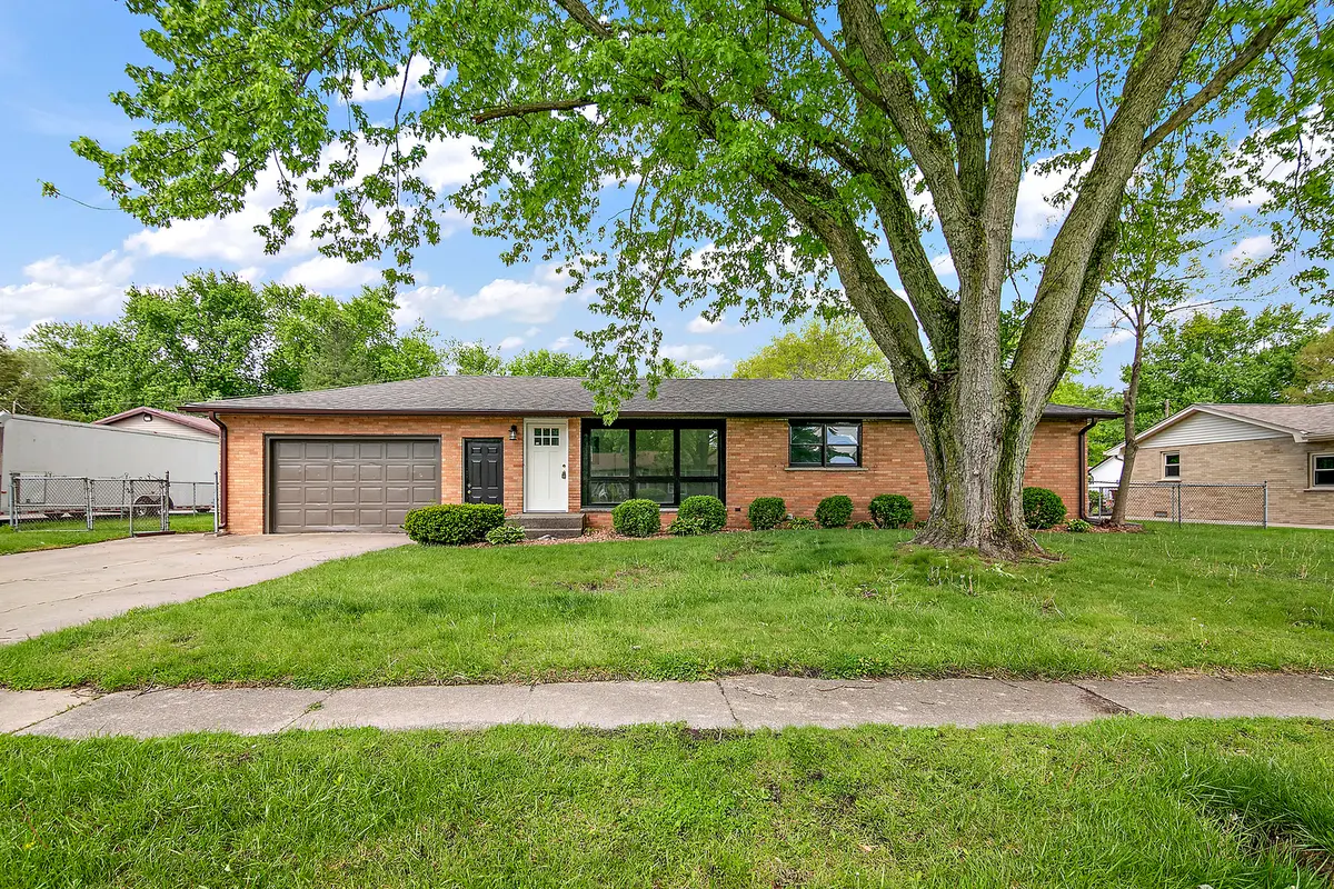 112 N El Dorado DR, Kankakee, IL 60901