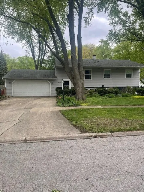 804 ELIZABETH ST, Batavia, IL 60510