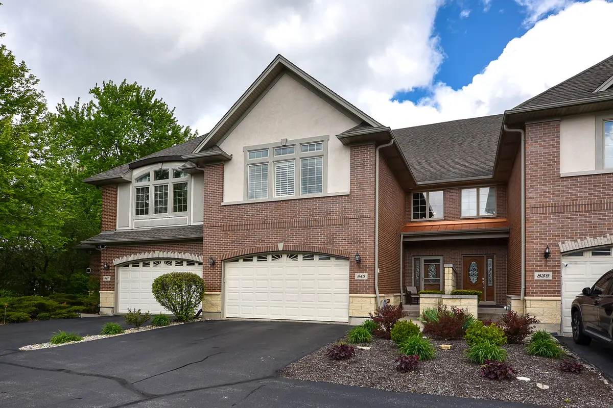 843 N Franklin AVE, Palatine, IL 60067
