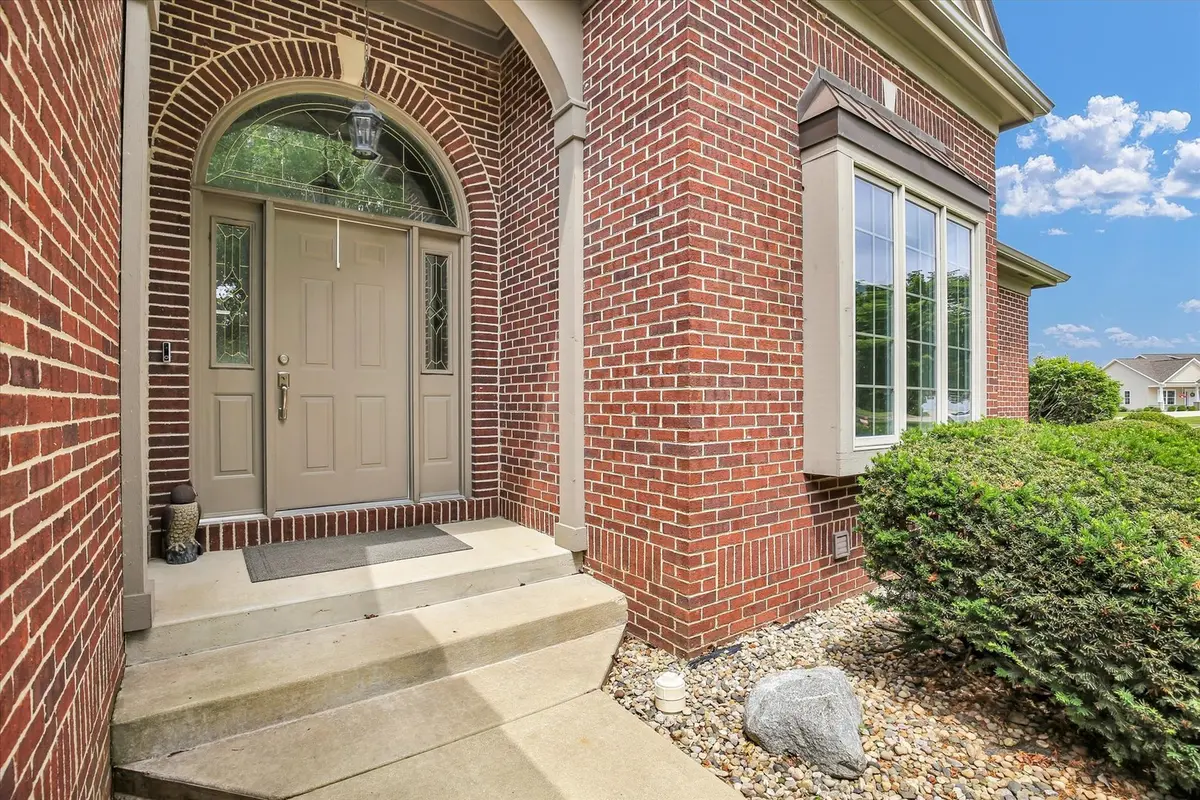 2923 E Stone Creek BLVD, Urbana, IL 61802