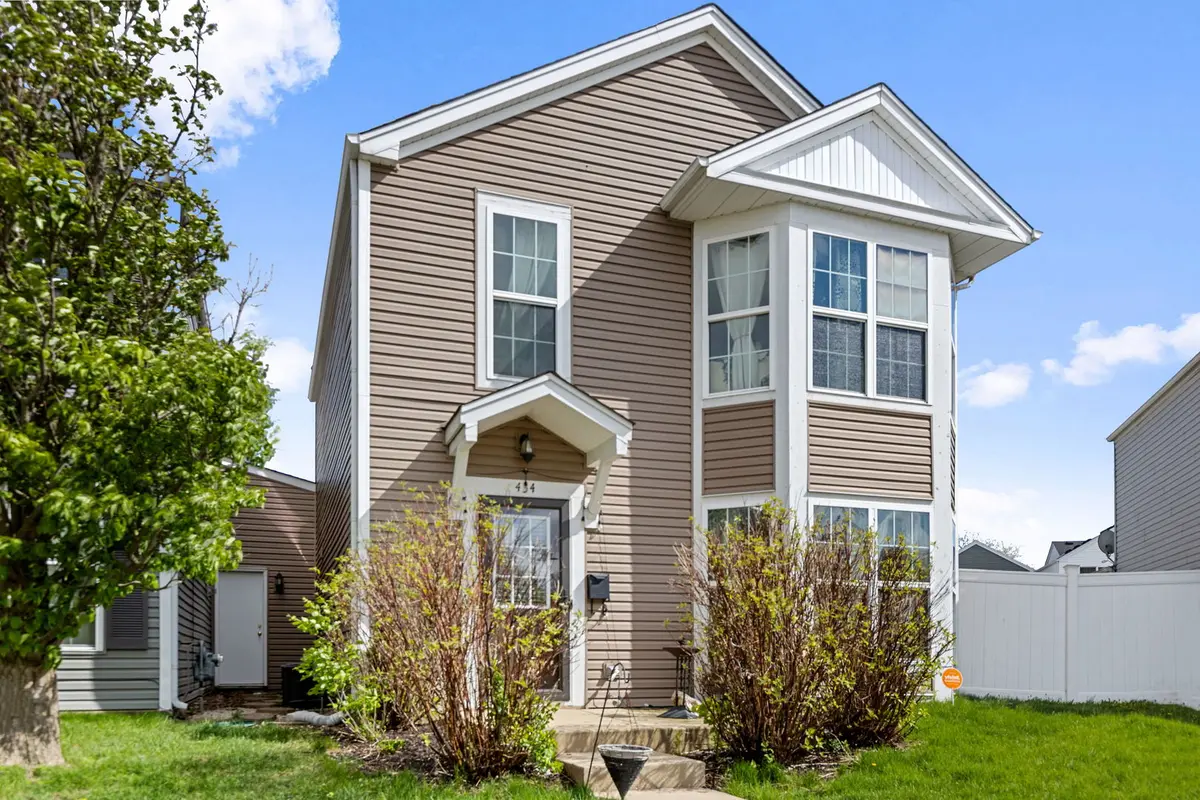 434 Victoria CIR, Park Forest, IL 60466