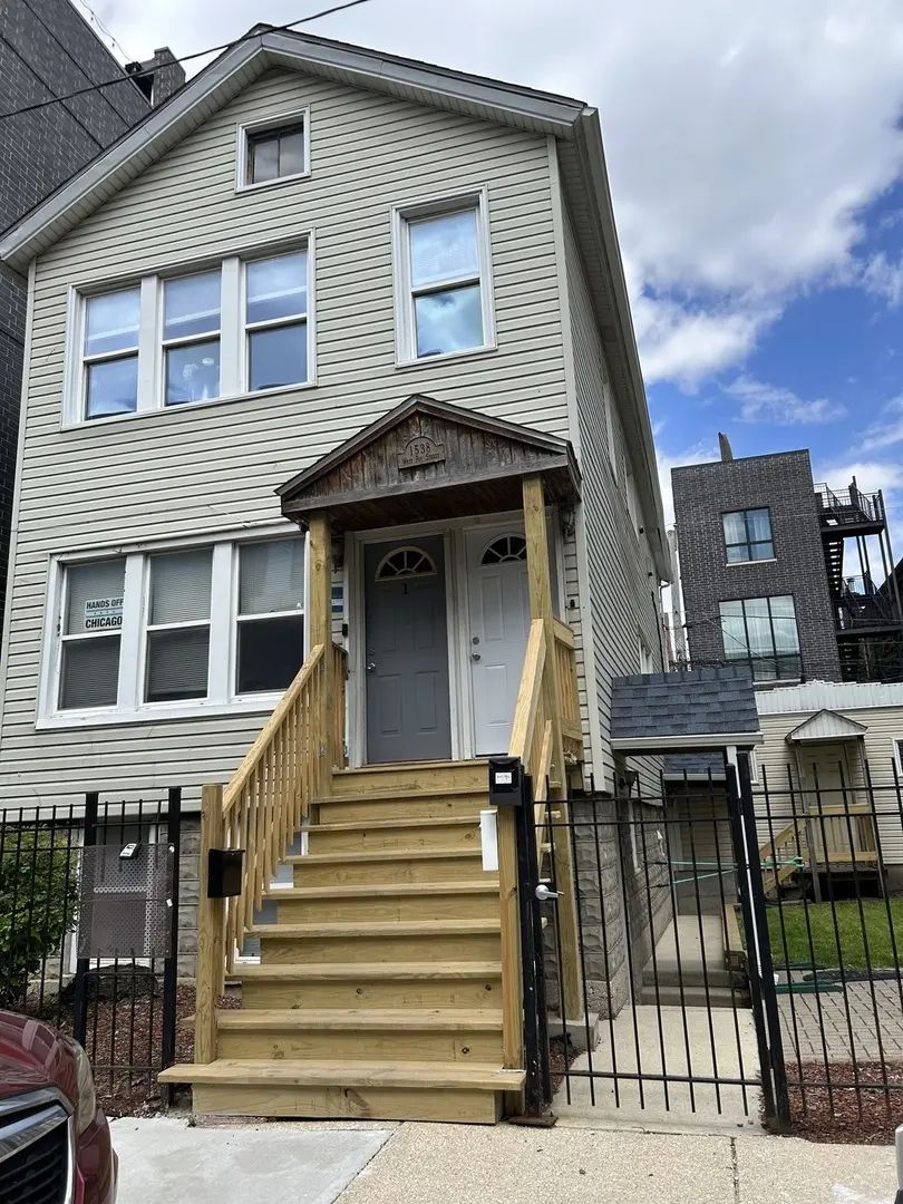 1538 W Fry ST, Chicago, IL 60642