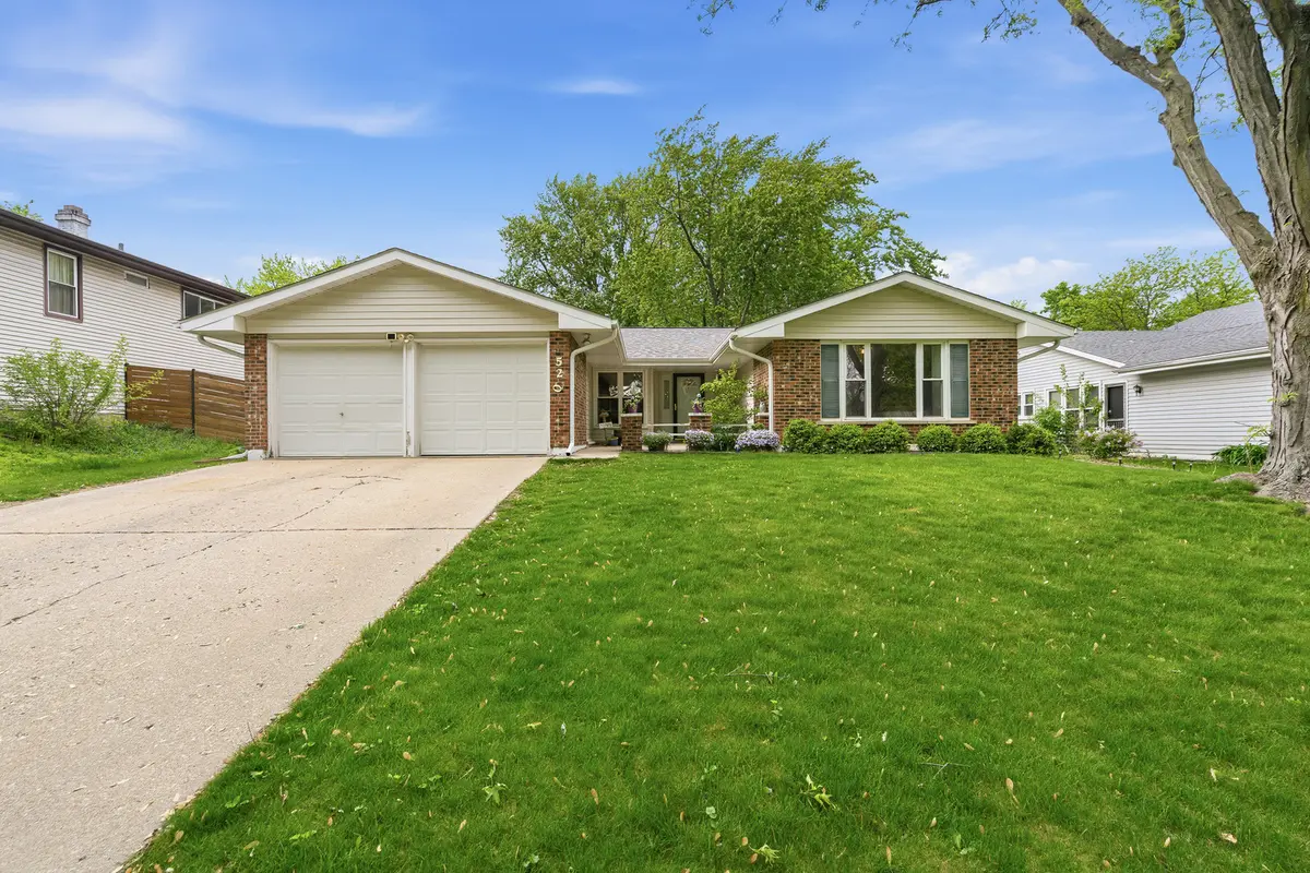 520 Cumberland LN, Bolingbrook, IL 60440