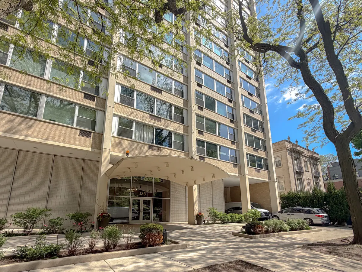 336 W Wellington AVE #405, Chicago, IL 60657