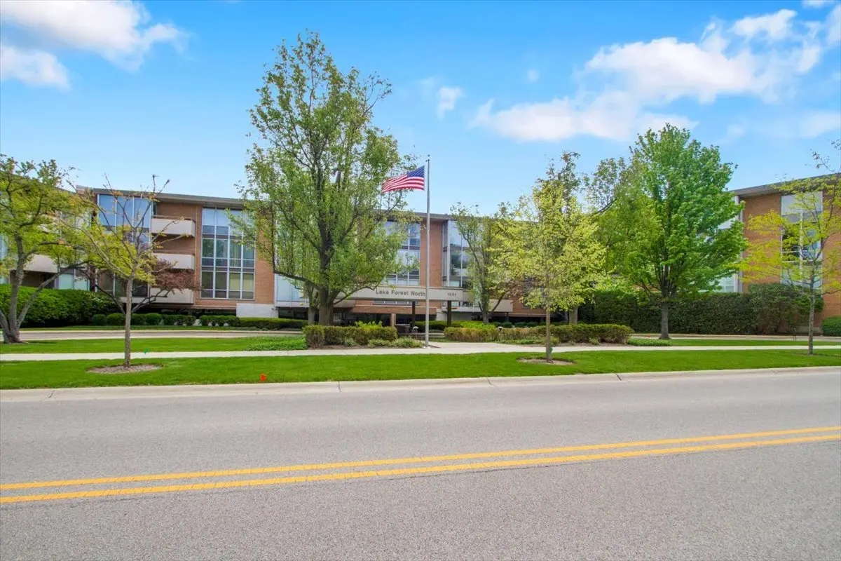 1301 N Western AVE #134, Lake Forest, IL 60045