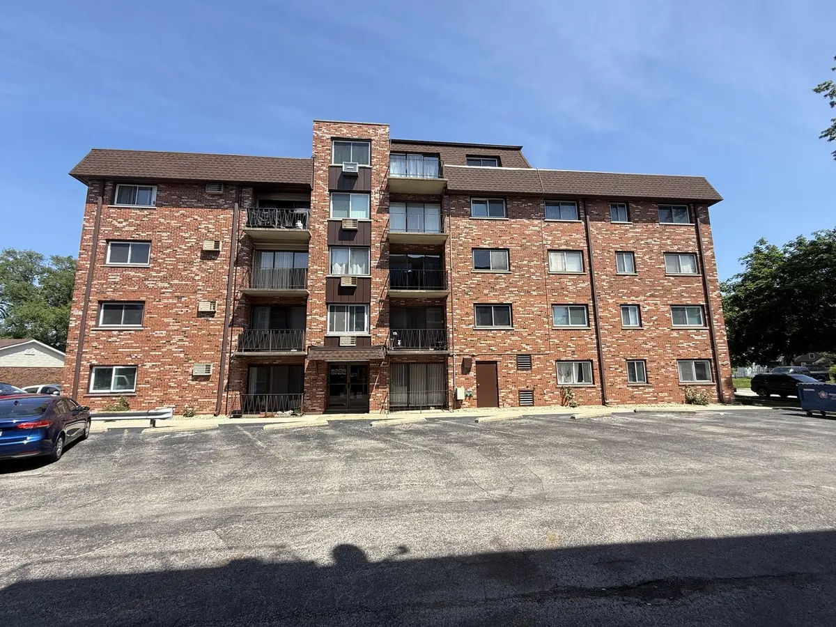 7110 W 93rd PL #3F, Oak Lawn, IL 60453
