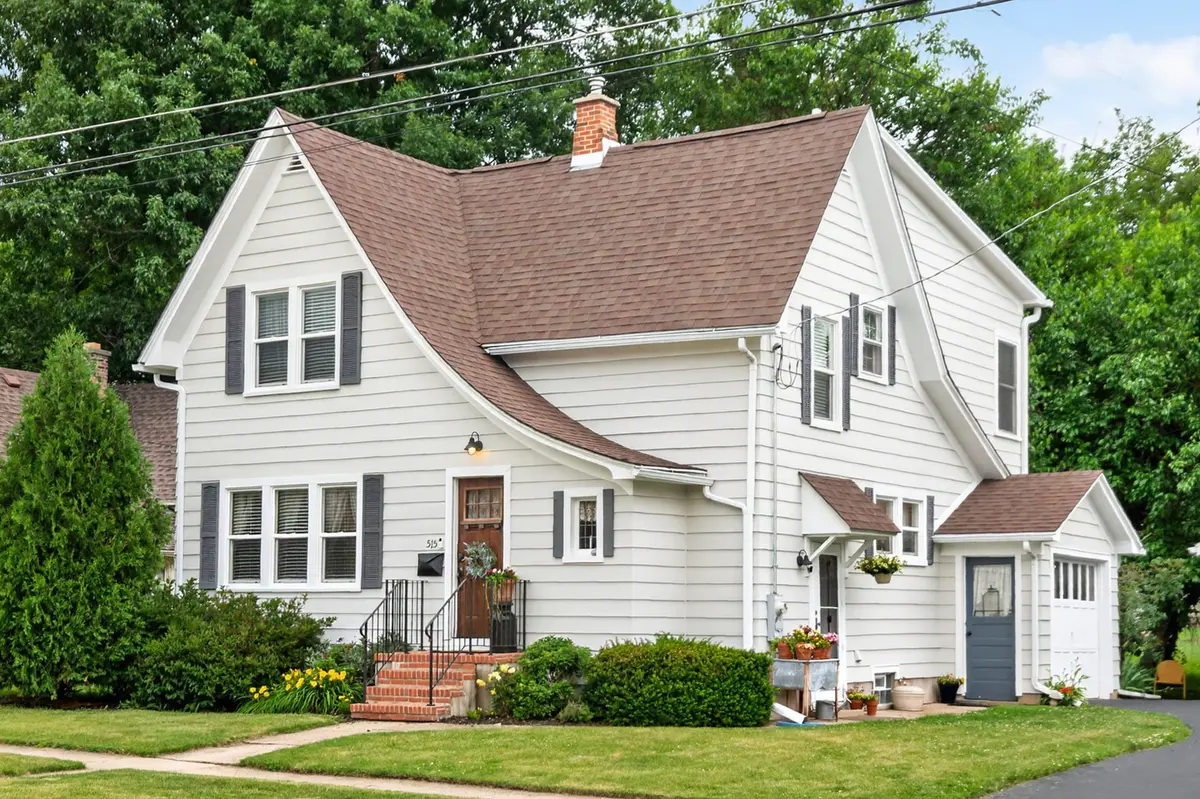 515 Edward ST, Sycamore, IL 60178