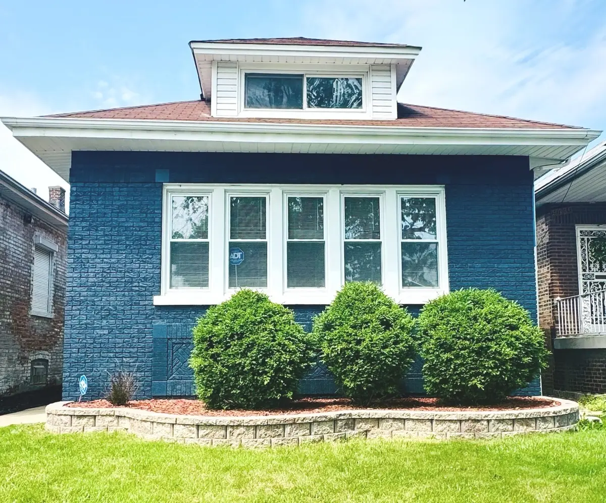 9432 S Vernon AVE, Chicago, IL 60619