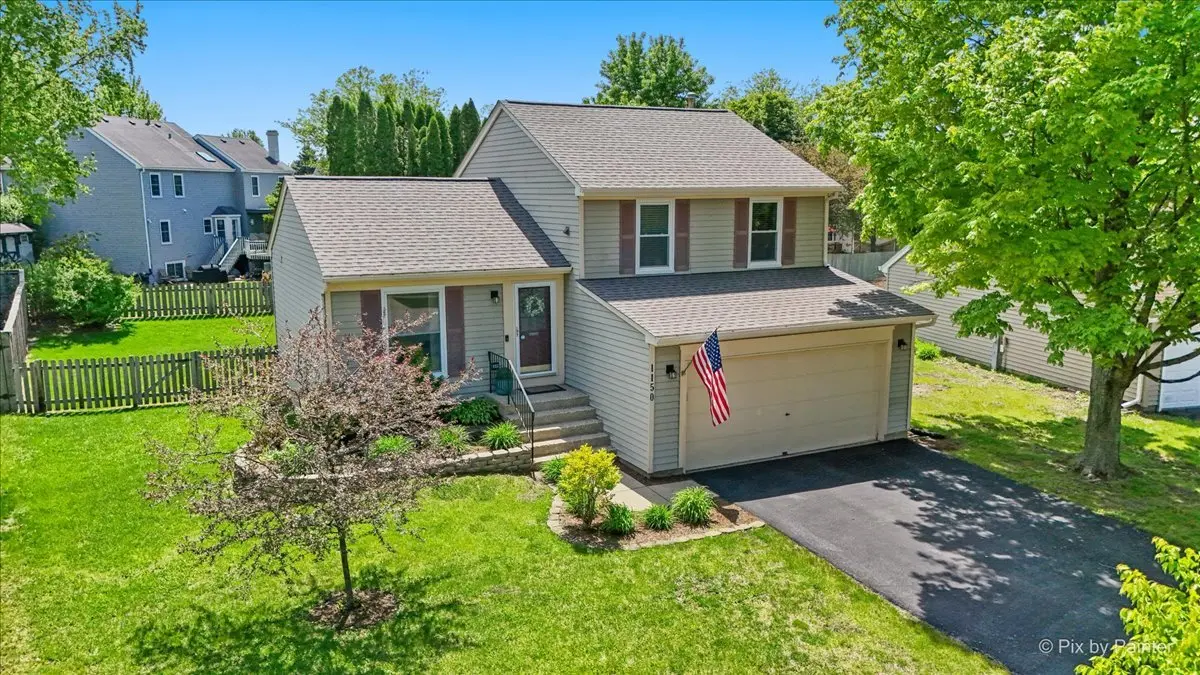 1150 Appleton LN, Geneva, IL 60134