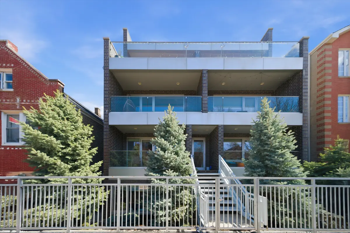 1335 N Bosworth AVE #2N, Chicago, IL 60642