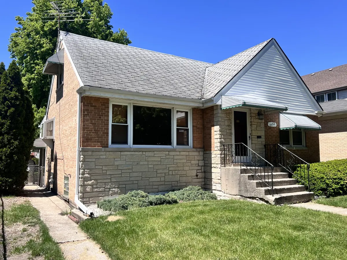 4538 N MOBILE AVE, Chicago, IL 60630