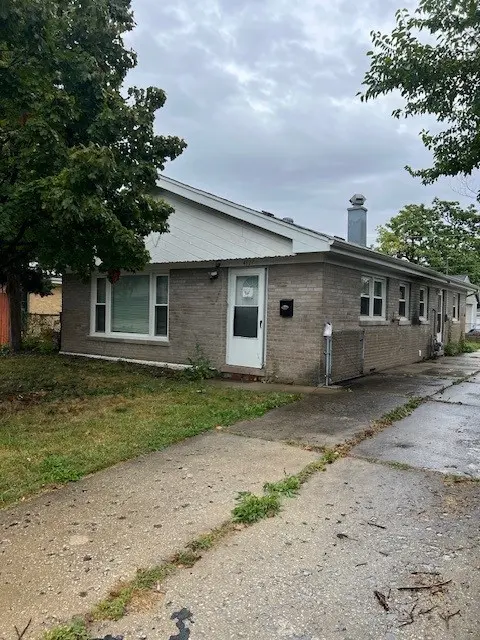 4327 Eberly AVE, Brookfield, IL 60513