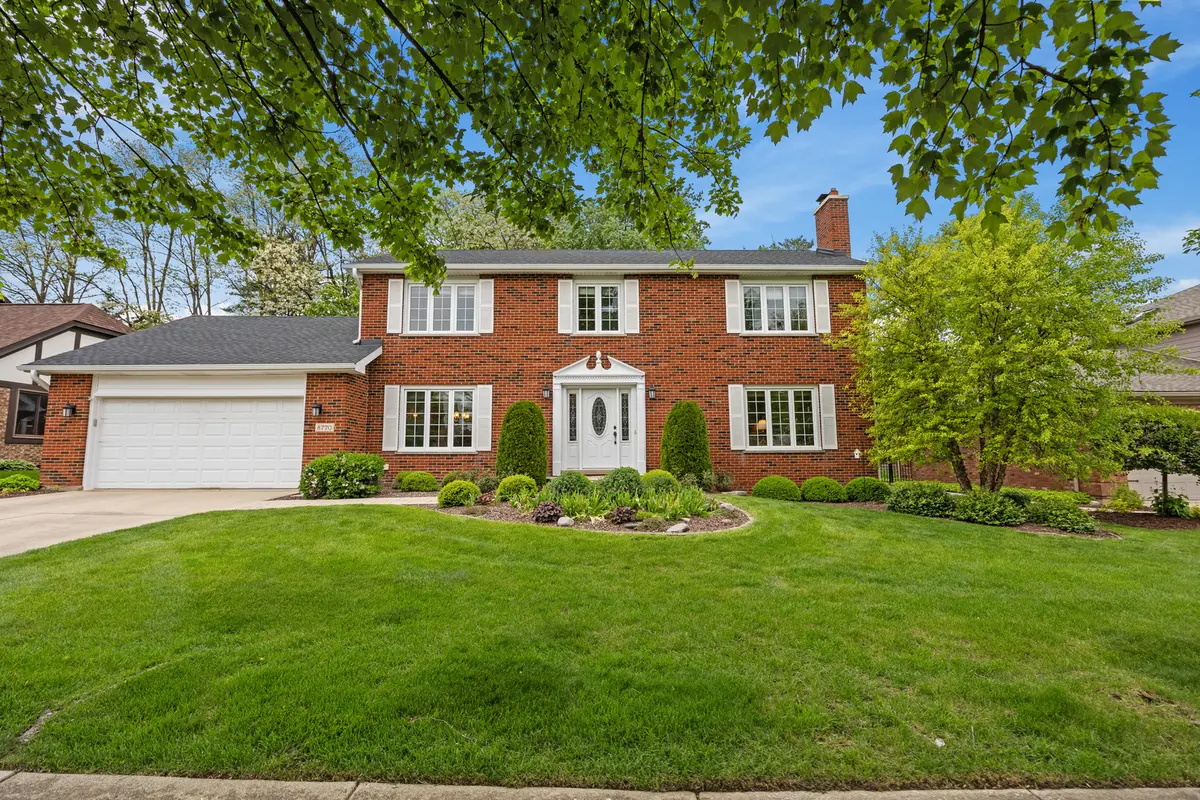 8770 Butterfield LN, Orland Park, IL 60462