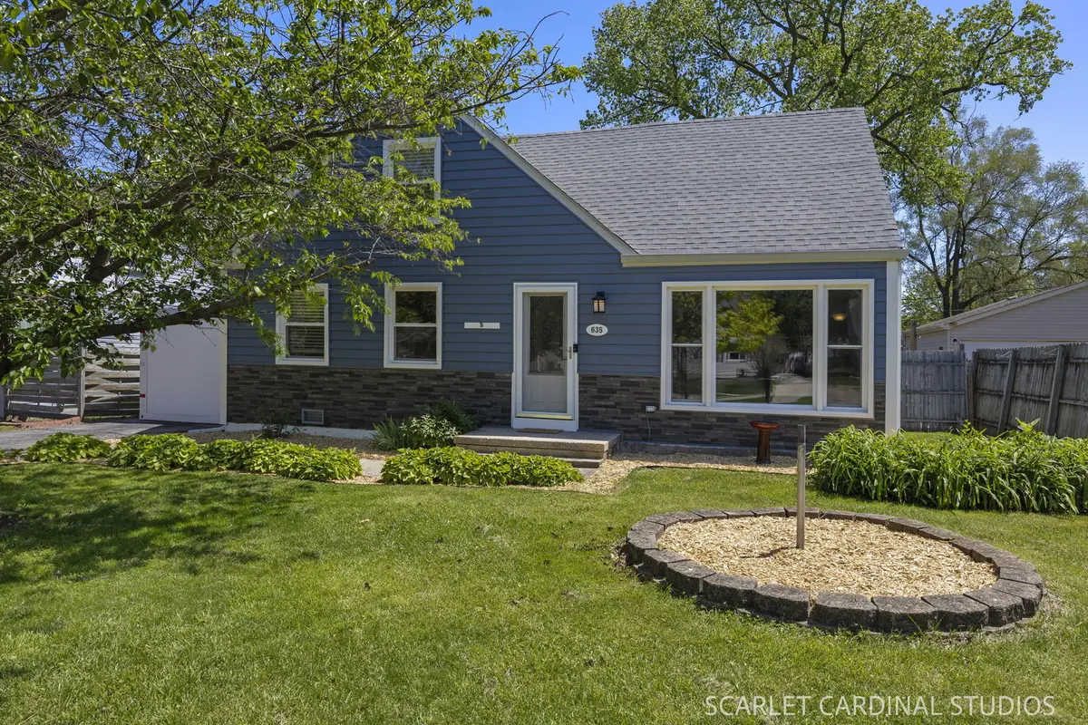 635 N Edgewood AVE, Lombard, IL 60148