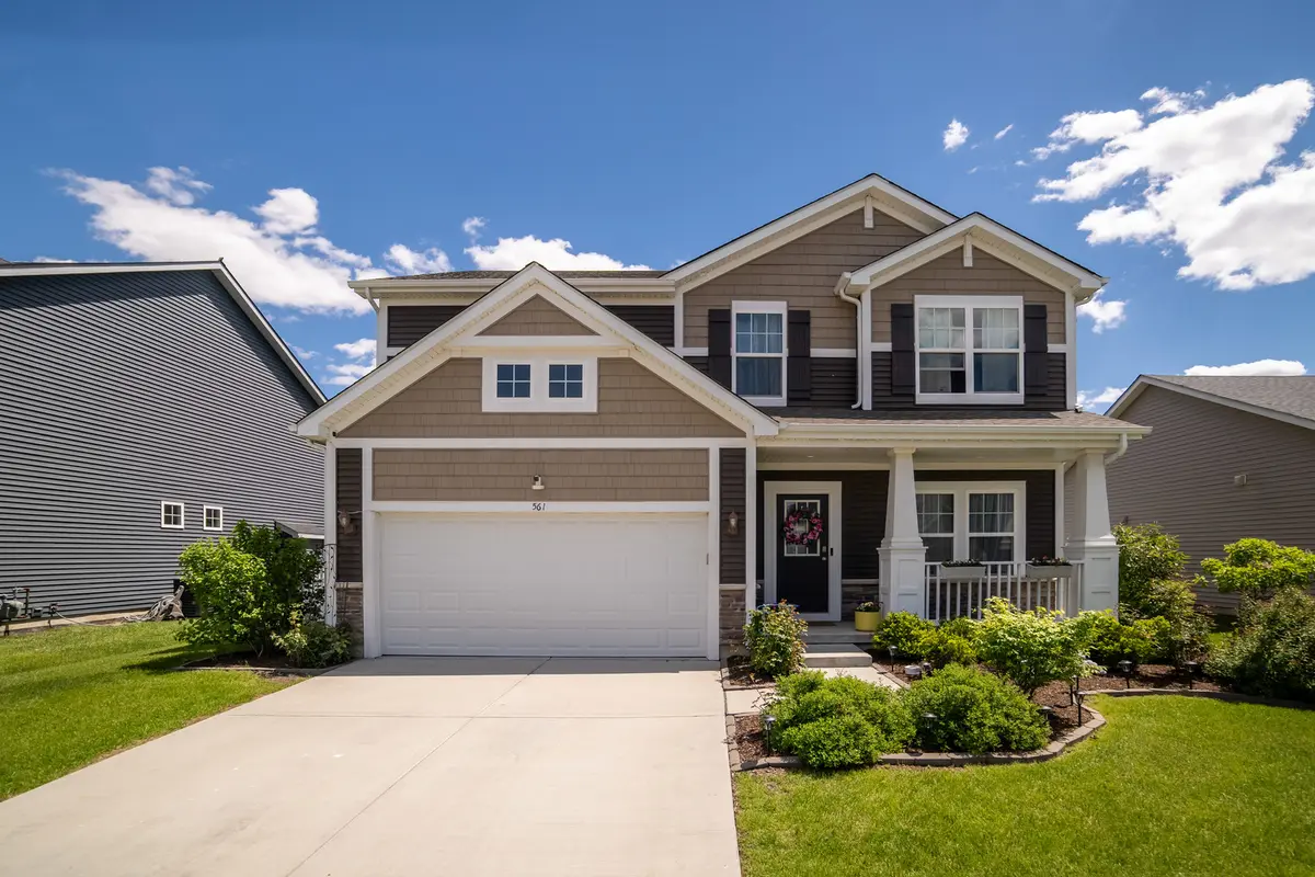 561 S Stone Brook DR, Romeoville, IL 60446