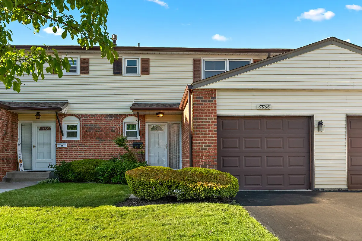 6838 Winston DR, Tinley Park, IL 60477