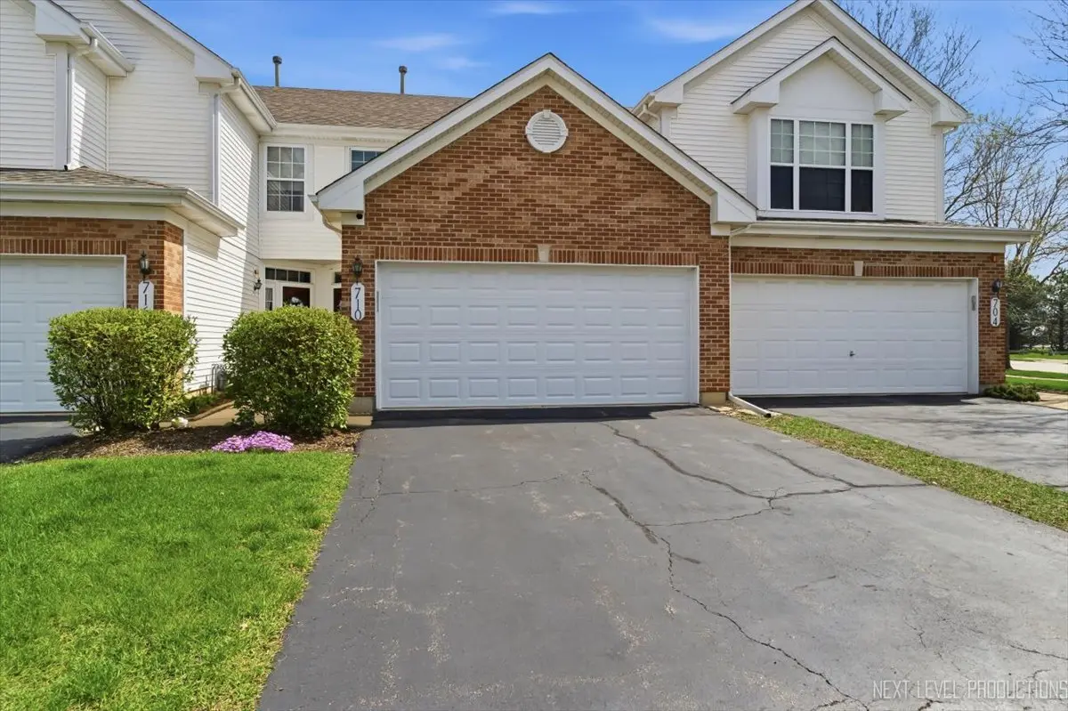 710 Riding LN #0, St. Charles, IL 60174