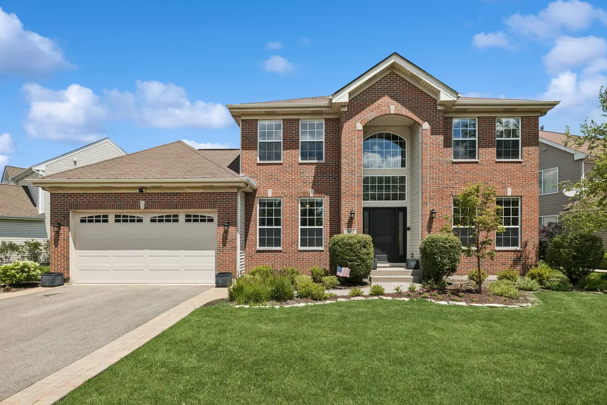 3102 Merrywell CT, Carpentersville, IL 60110