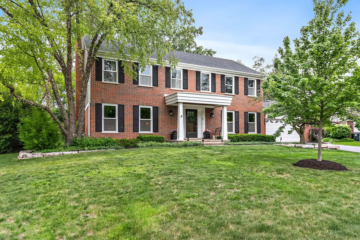 380 Covington DR, Barrington, IL 60010