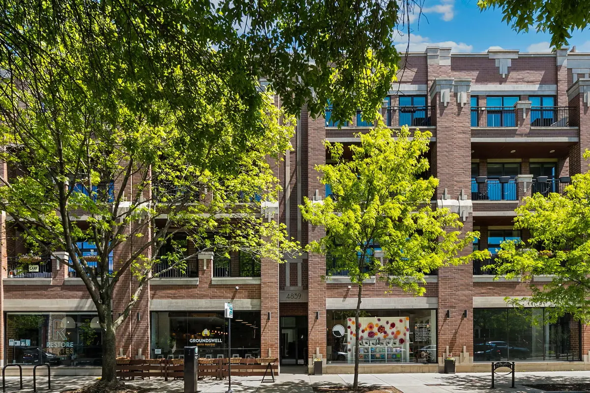 4839 N Damen AVE #3N, Chicago, IL 60625