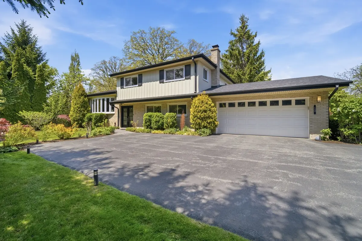 12 Turnbull Woods CT, Highland Park, IL 60035