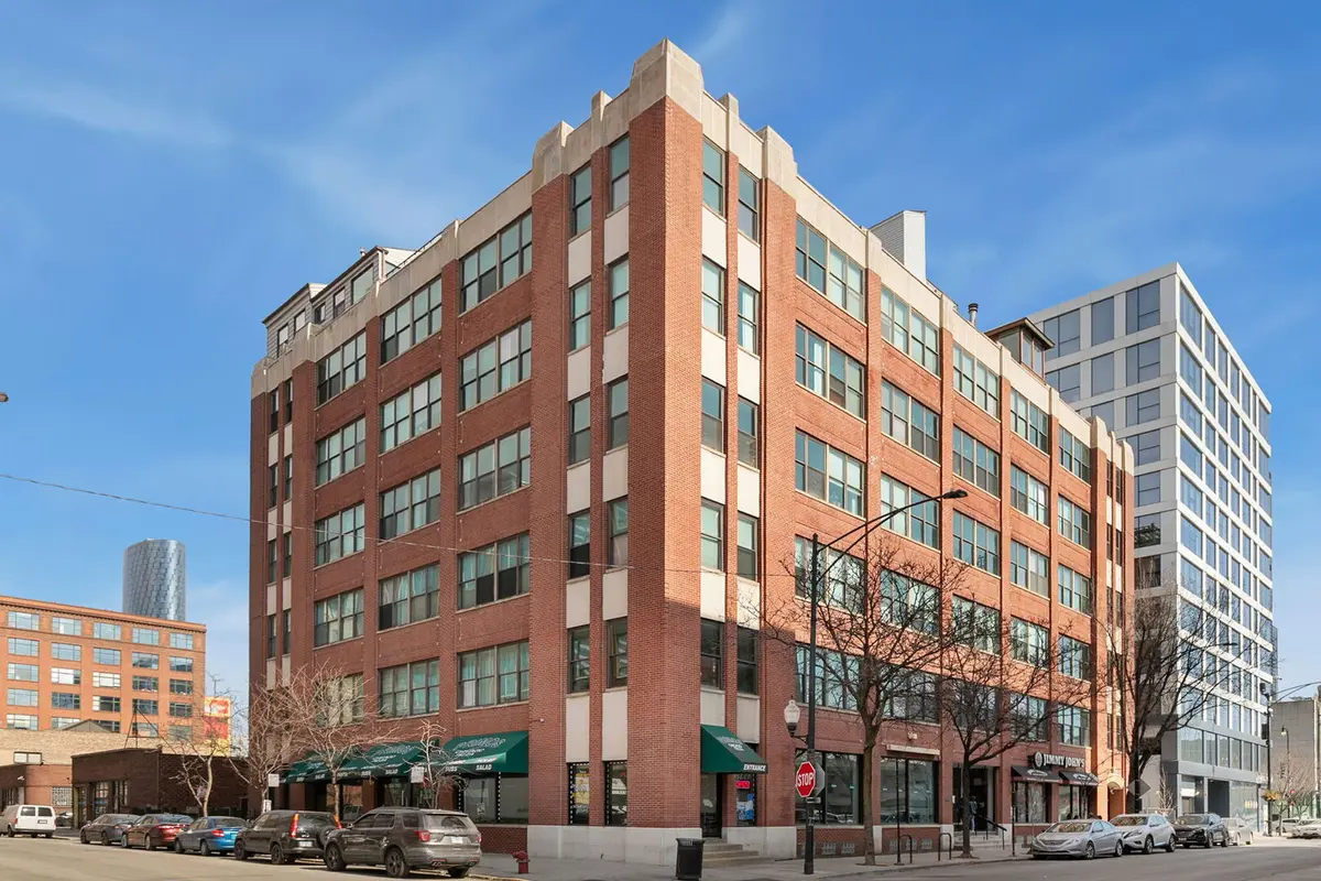 812 W Van Buren ST #5A, Chicago, IL 60607