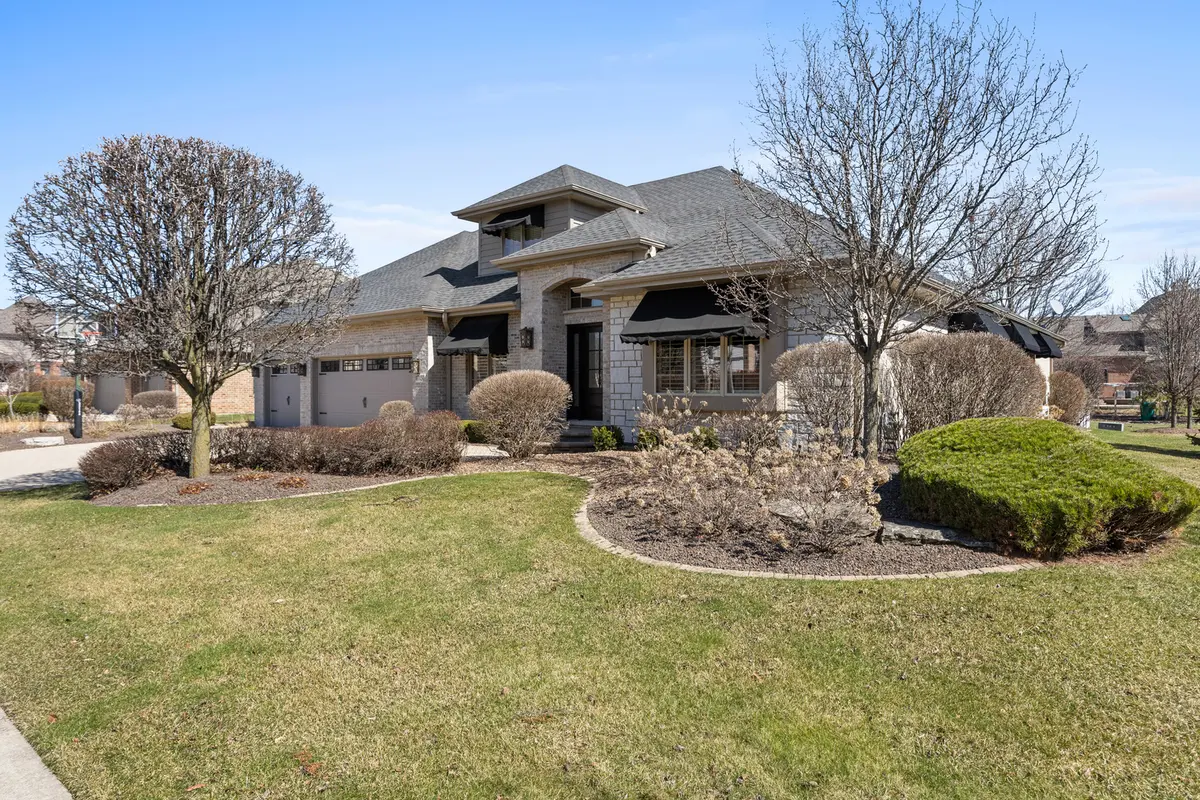 17131 Warbler LN, Orland Park, IL 60467
