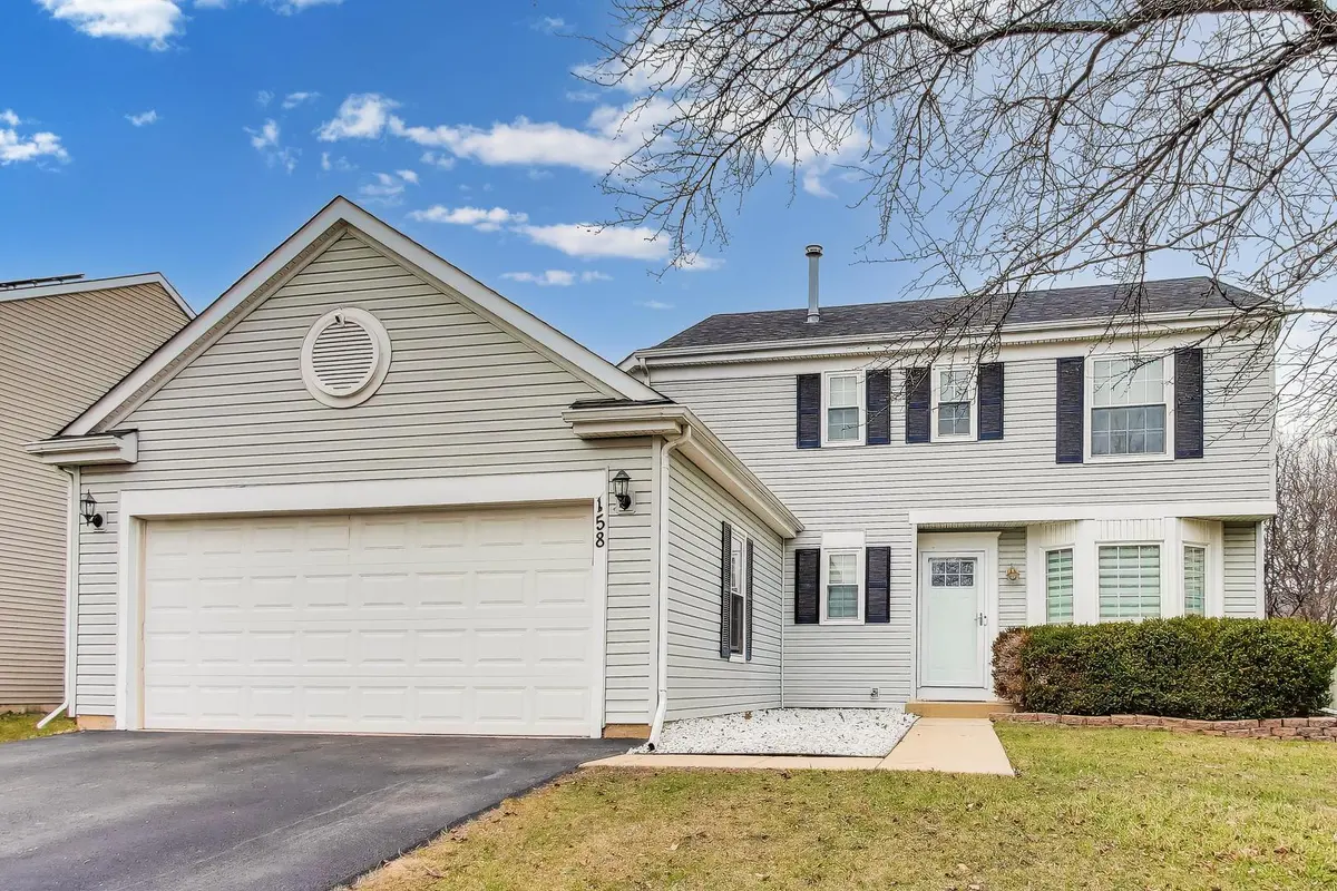 158 Jefferson LN, Streamwood, IL 60107