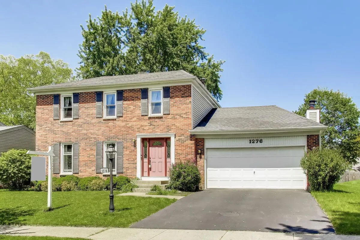 1276 Chatham LN, Roselle, IL 60172