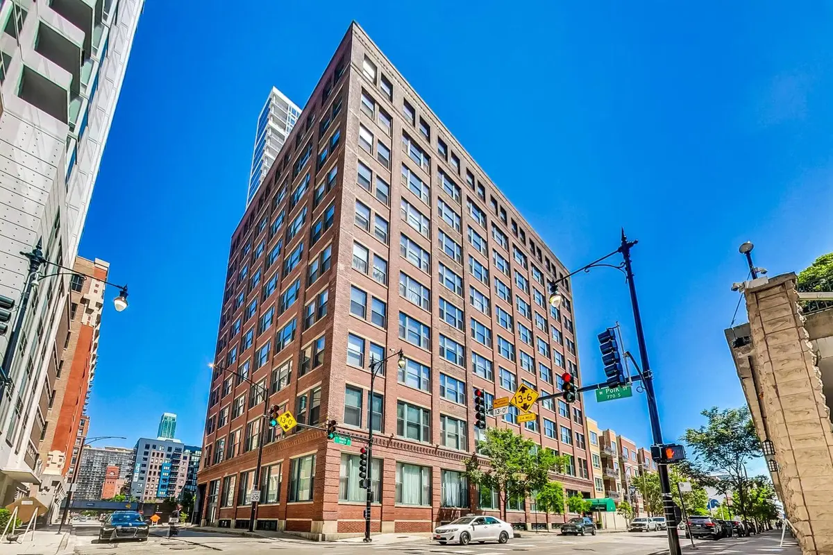 801 S WELLS ST #208, Chicago, IL 60607