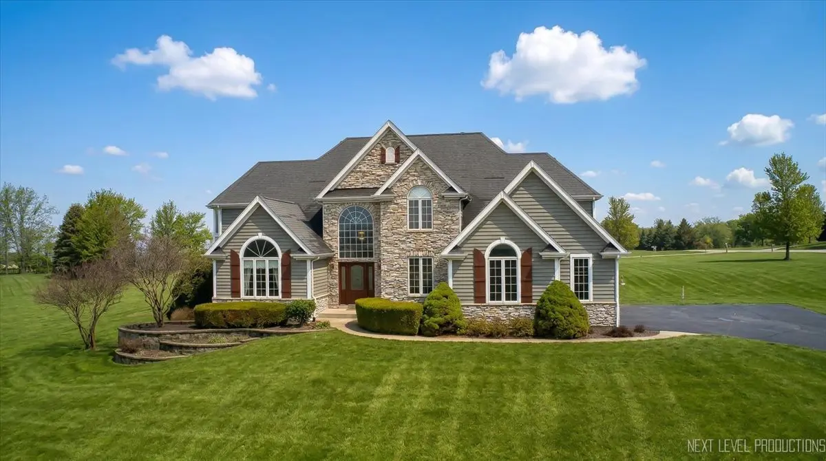 10N800 Highland TRL, Hampshire, IL 60140