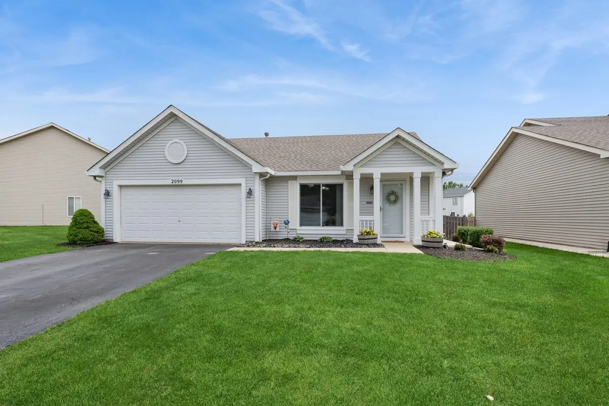 2099 Kathleen CIR, Montgomery, IL 60538