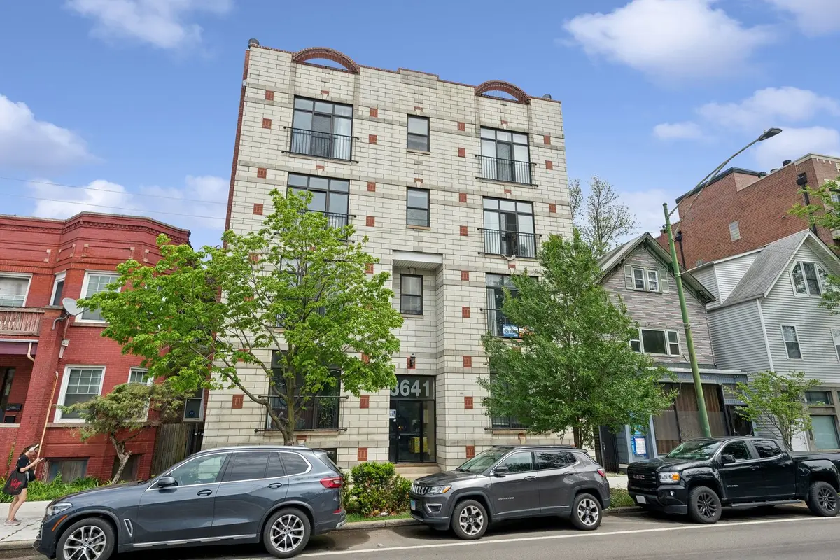 3641 N Ashland AVE #1N, Chicago, IL 60613
